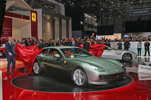 フェラーリ GTC4Lusso／ジュネーブモーターショー2016