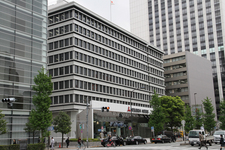 三菱自動車 本社（港区）