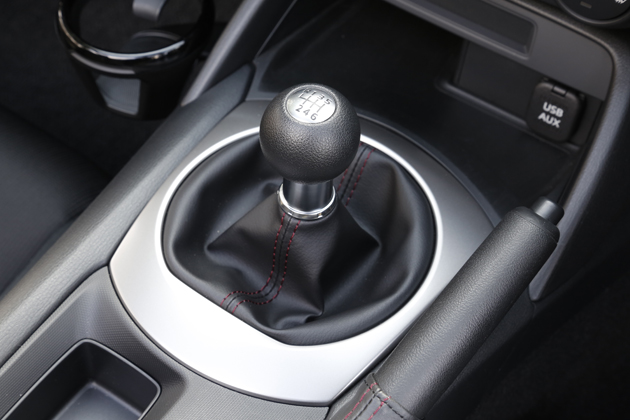 マツダ ロードスター NR-A