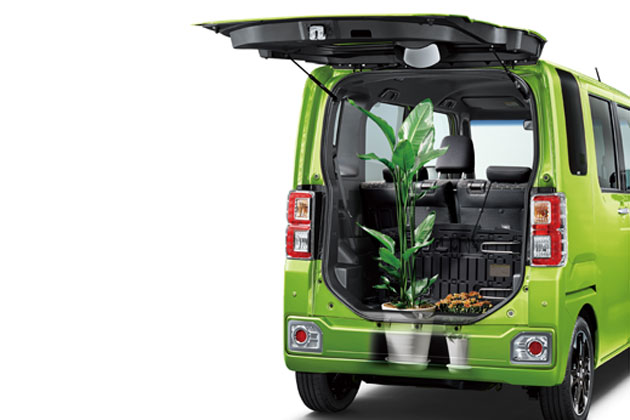 トヨタ 「ピクシス メガ」Gターボ “SA II” ／レジャーエディション“SA II” (2WD)