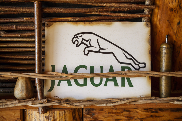 「ジャガーがあえてクロスオーバー車を造る意義とは」新型 SUV「ジャガー F-PACE」海外試乗レポート/金子浩久