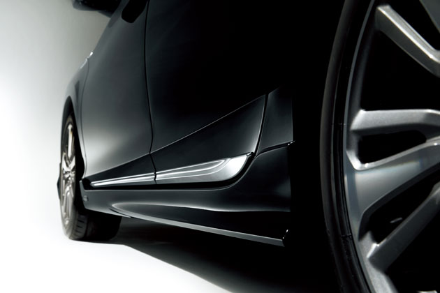 よりスポーティに！ホンダ「新型 アコードハイブリッド」純正