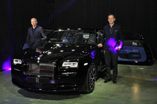 若き成功者のためのダークなロールス・ロイス「レイス ブラック