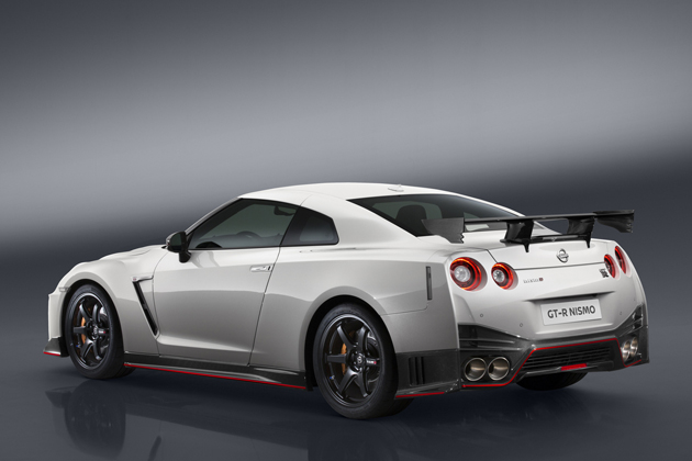 日産 新型「GT-R NISMO」2017年モデル ～直近モデルと比較～【話題の