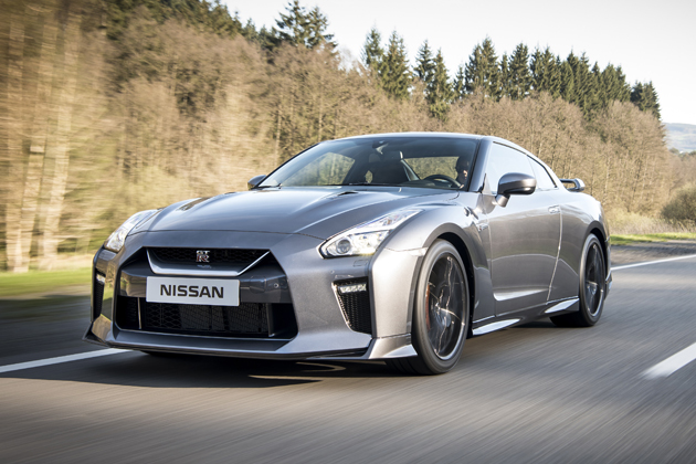 日産 新型「GT-R NISMO」2017年モデル ～直近モデルと比較～【話題の