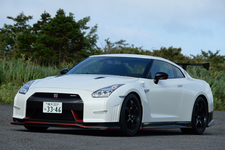 日産 GT-R NISMO N Attack Package