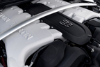 アストンマーティン V12ヴァンテージ S 7速マニュアル仕様
