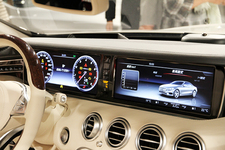 メルセデス・ベンツ Sクラスカブリオレ(S 550 カブリオレ)