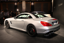 メルセデス AMG SL 63