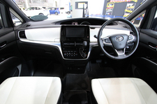 エスティマ AERAS SMART 7人乗り(ブラック×レッドマイカメタリック)