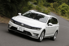 フォルクスワーゲン パサートGTE ヴァリアント