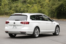 フォルクスワーゲン パサートGTE ヴァリアント