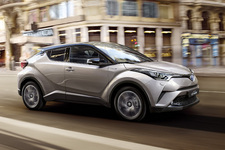 トヨタ C-HR（欧州仕様）エクステリア