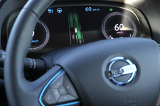 一般道の自動運転テストを行っている日産自動運転カー