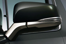 アルファード」の特別仕様車 SA“TYPE BLACK”/S“A Package・TYPE BLACK”（モデリスタパーツ装着車）