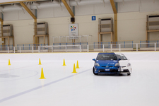 DUNLOP 新スタッドレスタイヤ「WINTER MAXX 02(ウィンター・マックス・ゼロツー)」発表会レポート[2016年7月4日月曜日／会場：東大和スケートセンター(東京都東大和市)ほか]