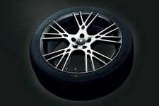 18インチ アルミホイール＆タイヤセット