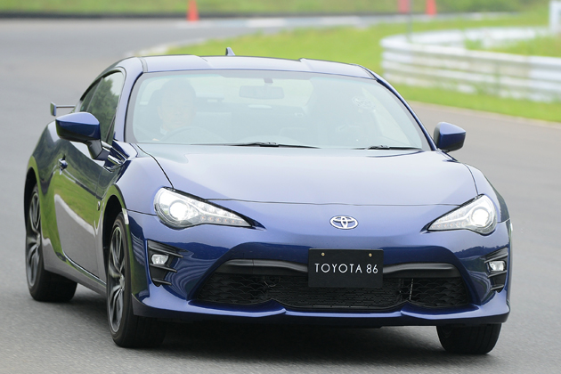 トヨタ 86 とスバル Brz を写真で比べてみた ビッグマイナーチェンジ 画像ギャラリー No 104 業界先取り 業界ニュース 自動車ニュース21国産車から輸入車まで Mota