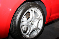 アルファロメオ ミト（MiTo） タイヤ＆アルミホイール