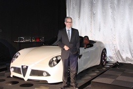 ポンタス・ヘグストロム フィアット グループ オートモービルズ ジャパン株式会社社長と8Cスパイダー