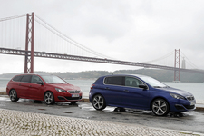 プジョー 308GT BlueHDi（本国仕様）