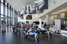 「BMW GROUP Tokyo Bay」グランドオープニング ”THE NEXT 100 YEARS”レポート[2016年7月8日(金)/会場:BMW GROUP Tokyo Bay(東京都江東区)