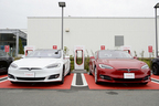 テスラ「モデルS」／超急速充電施設「テスラスーパーチャージャーステーション」新東名高速道路サービスエリア内「NEOPASA浜松下り ぷらっとパーク」