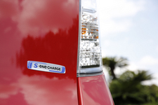 スズキ ワゴンＲ スティングレー（現行モデル）