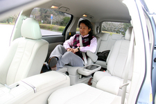 やっぱりキャプテンシートはいいなぁ～、オットマンもついて文句なし！