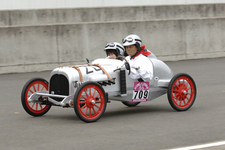 2006年第26回大会で話題賞獲得の富士エコランチーム