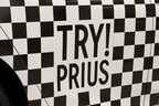 「TRY! SHIBUYA TRY! PRIUS」にて用意されたチェッカー柄のプリウス