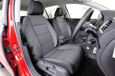 フロントシート