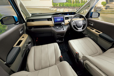 ホンダ 新型「フリード/フリード+」用純正アクセサリー(ホンダアクセス)