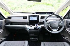 ホンダ 新型「フリード ハイブリッド」