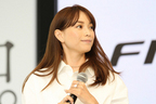 ホンダ フリードのCMに出演している「蛯原友里」さん