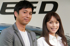 （左）お笑いコンビ・チュートリアルの徳井義実さん／（右）モデルの蛯原友里さん