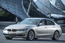 BMW 330e