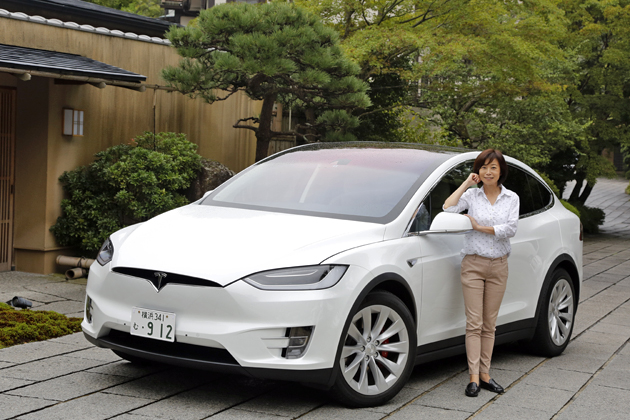 Tesla初のsuv テスラ モデルx 国内初試乗 この爽快な走り ひとりで愉しむのはもったいない 1 6 徹底検証 16年新型車種ー試乗 レポート Mota