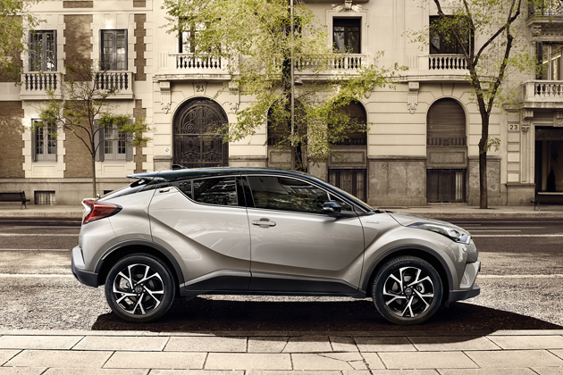 納期3ヶ月待ち 大人気新型suv トヨタ C Hr Chr 最新情報 画像ギャラリー No 72 話題を先取り 新型車解説22 Mota 納期3ヶ月待ち 大人気新型suv トヨタ C Hr Chr 最新情報 画像ギャラリー No 72 話題を先取り 新型車解説22 Mota