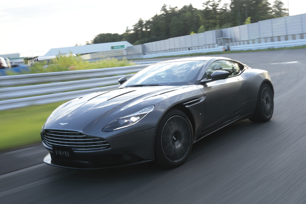 アストンマーティン「DB11」で新時代へ！サーキット試乗でみえた傑作「DB9」を超えた実力とは