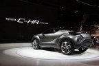 トヨタ C-HR パリショーで、これまで未公開だったインテリア全公開