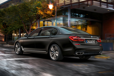 BMW M760Li xDrive