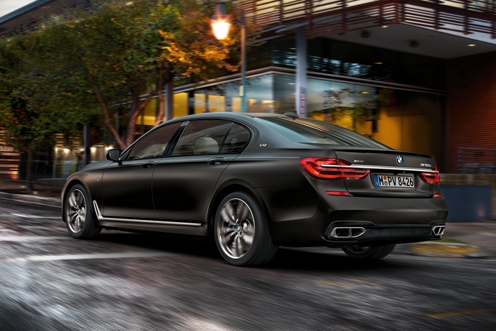 BMW M760Li xDrive