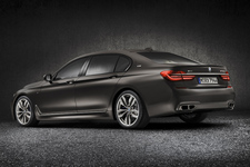 BMW M760Li xDrive