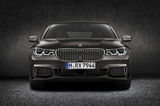 BMW M760Li xDrive