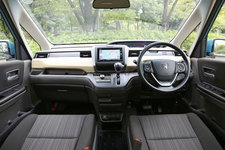 ホンダ 新型 フリード(ガソリンモデル) 試乗レポート/藤島知子