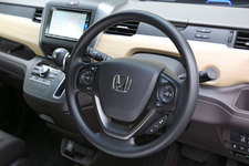 ホンダ 新型 フリード(ガソリンモデル) 試乗レポート/藤島知子