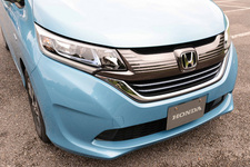 ホンダ 新型フリードハイブリッド