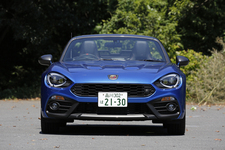 アバルト 124スパイダー