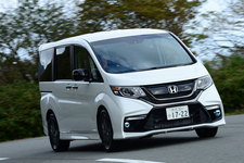 HONDA STEP WGN Modulo X(ホンダ ステップワゴン モデューロX) 試乗レポート／山本シンヤ